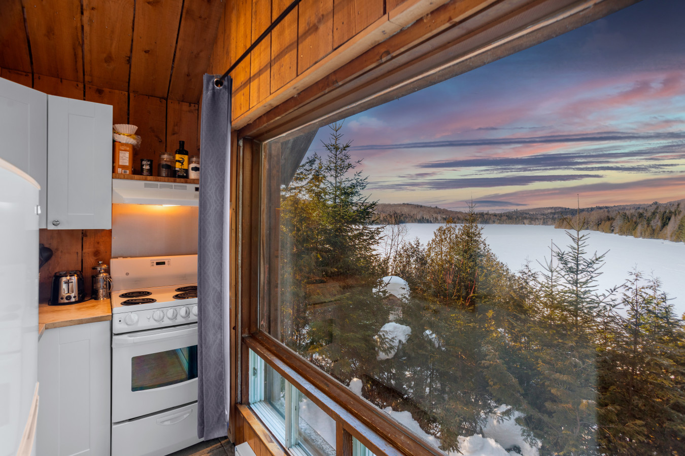 le-p'tit-bonheur-sand-beach-kayak-and-yoga/