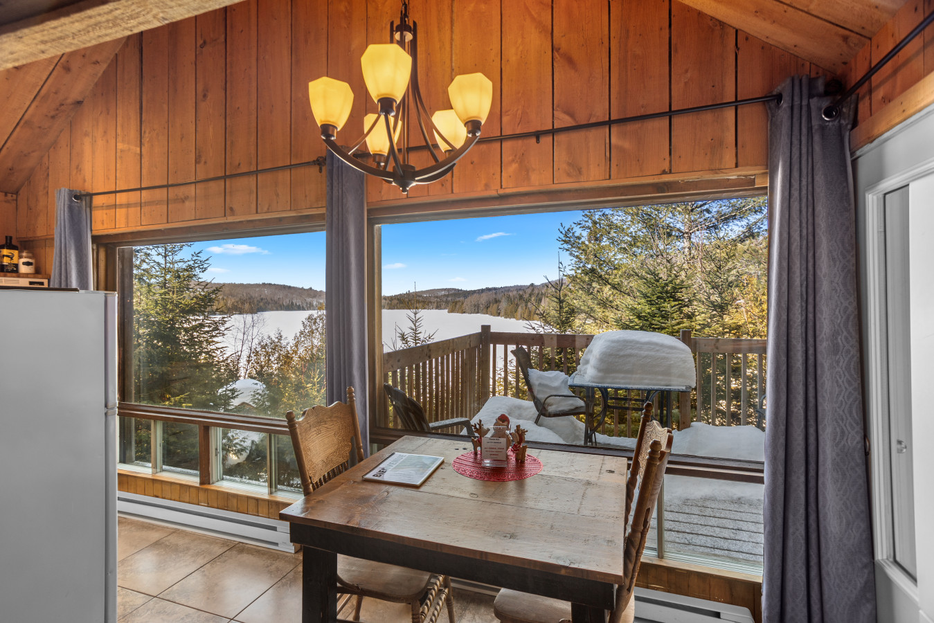 le-p'tit-bonheur-sand-beach-kayak-and-yoga/