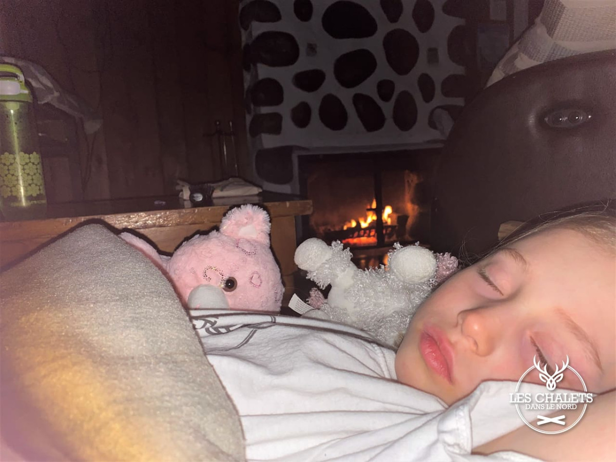 le1617-private-dock-and-lake-les-chalets-dans-le-nord/