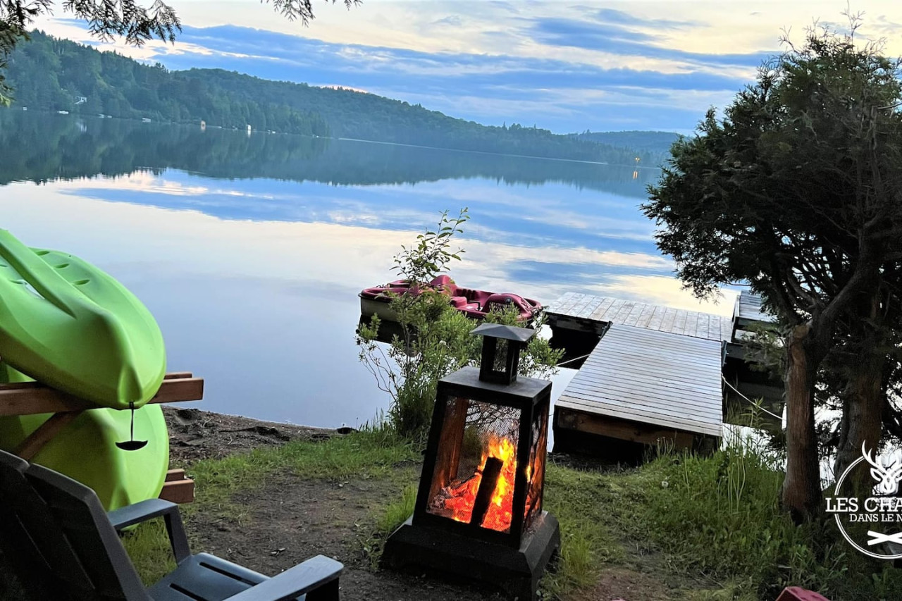 le1617-private-dock-and-lake-les-chalets-dans-le-nord/