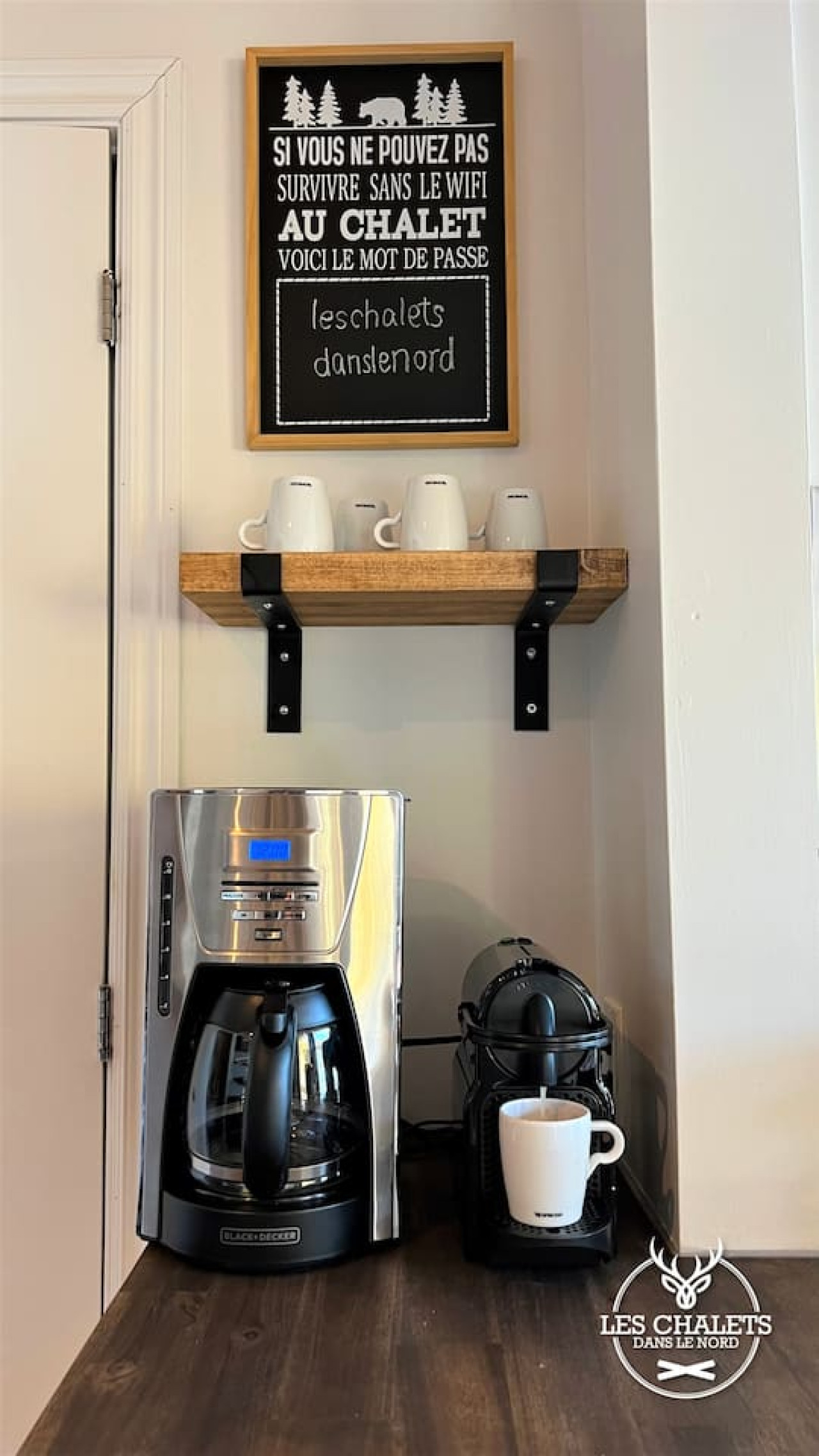 the-1615-lake-private-dock-les-chalets-dans-le-nord/