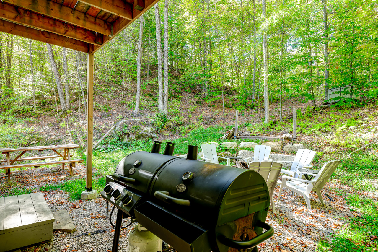 "the-sweet-escape"-chalet-douce-evasion-st-adolphe/