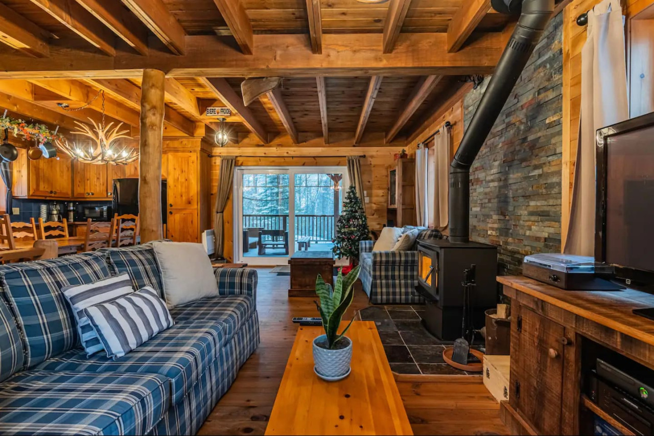 the-rustic-nature-retreat-with-private-spa/