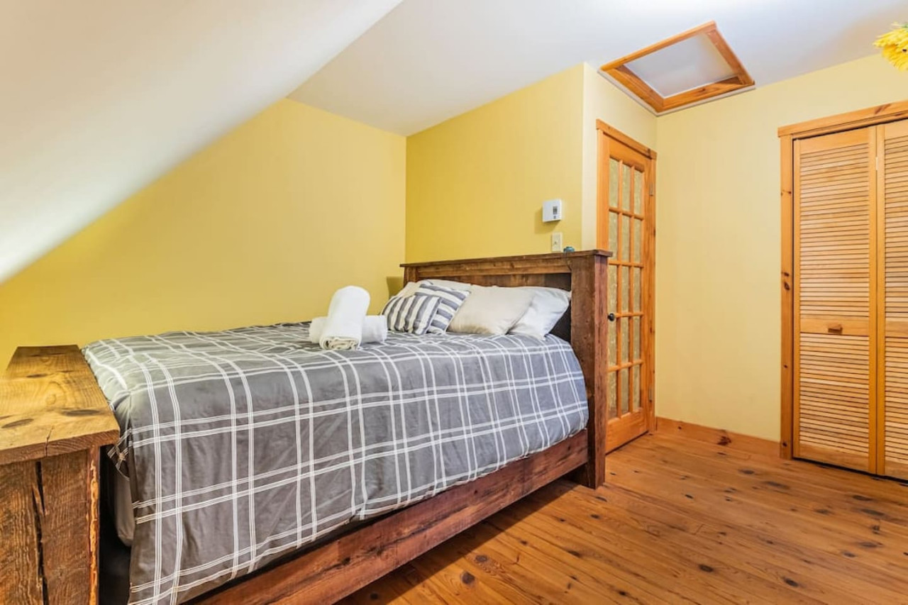 the-rustic-nature-retreat-with-private-spa/