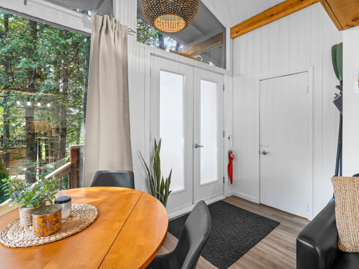 le1601-le-petit-renard-spa-and-beach/