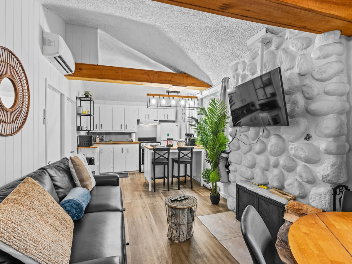 le1601-le-petit-renard-spa-and-beach/