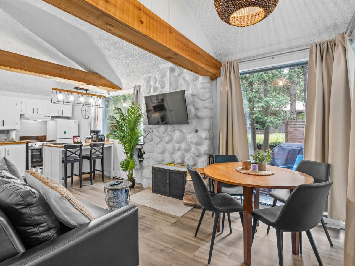 le1601-le-petit-renard-spa-and-beach/