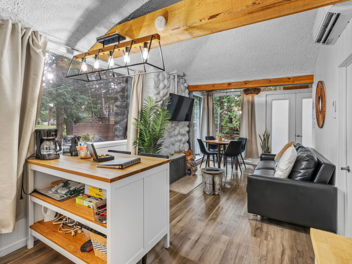 le1601-le-petit-renard-spa-and-beach/