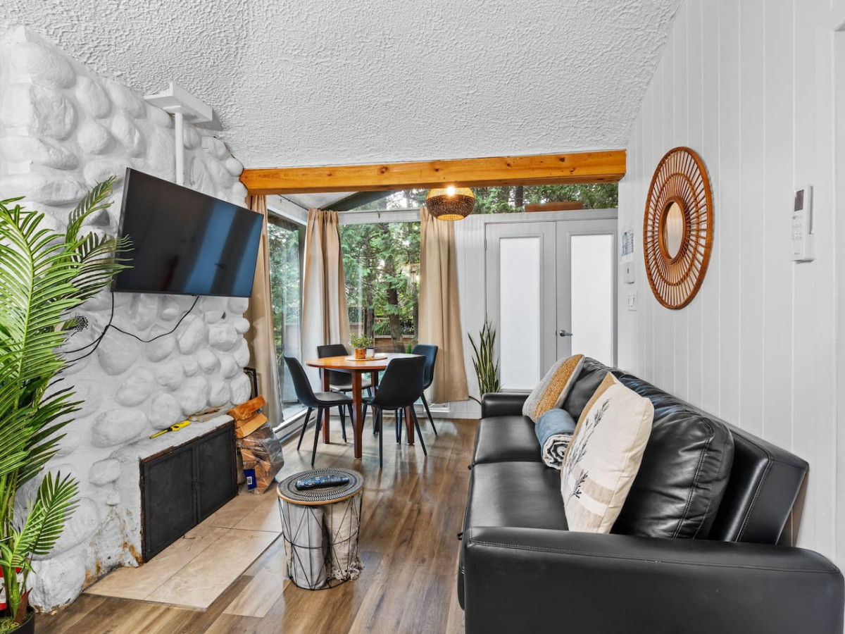 le1601-le-petit-renard-spa-and-beach/