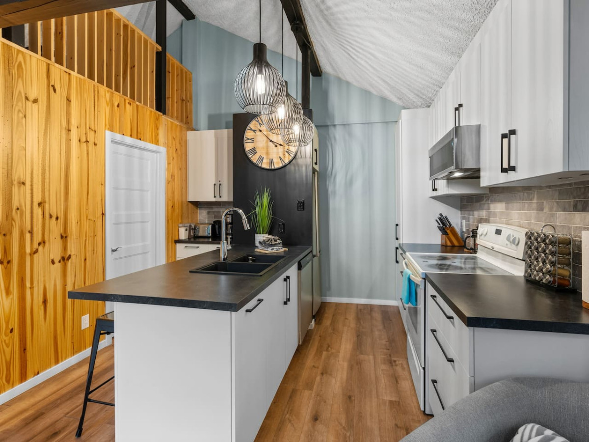 le1603-le-petit-caribou-spa-and-beach/