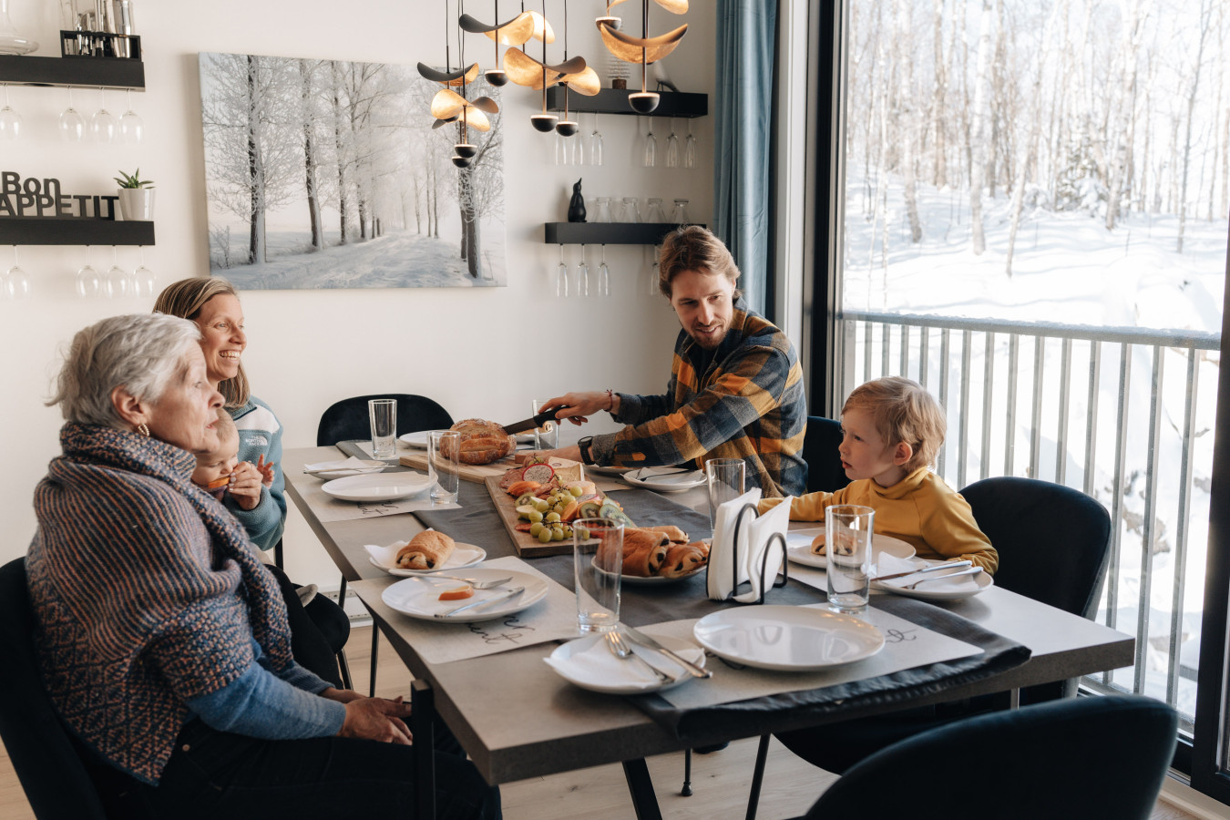 201 Ostrya - Luxury Condo summer getaway