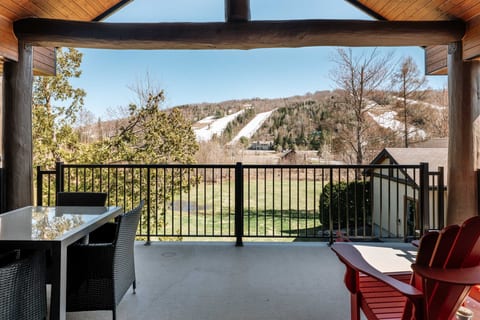 Spacious 3-Bedroom Condo – Ski-In/Ski-Out St-Sauveur