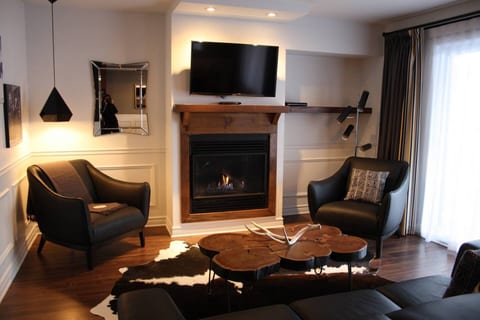 Prestige Condo at the Foot of the Slopes – St-Sauveur
