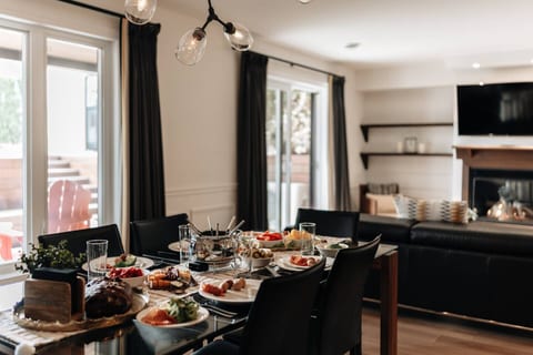 Luxury Ski-In/Ski-Out Condo in Saint-Sauveur