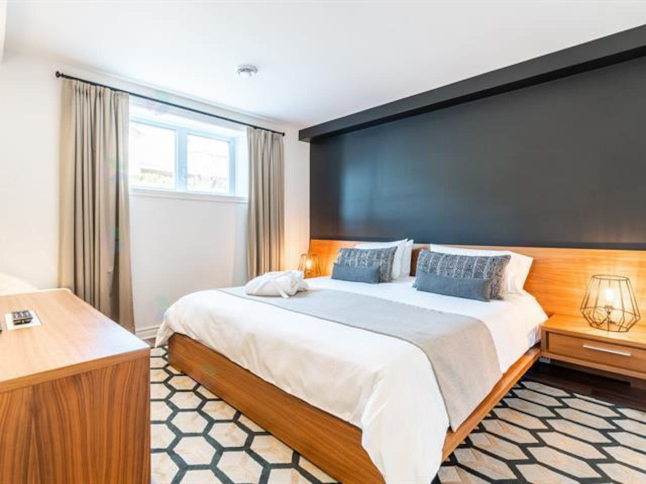 2-bedrooms-suite-in-saint-sauveur-ski-inski-out/