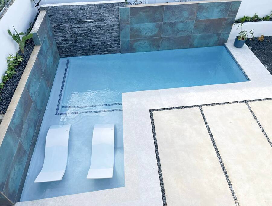 coastalheritage-w-private-pool-7min-from-airport/