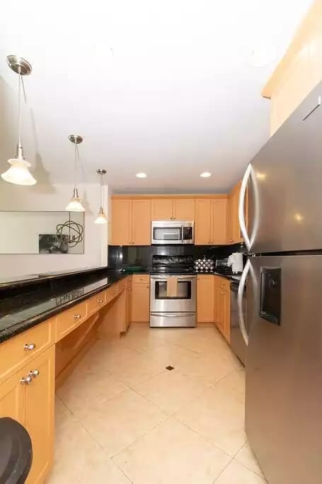 Modern Oceanview Condo! Steps to the Beach