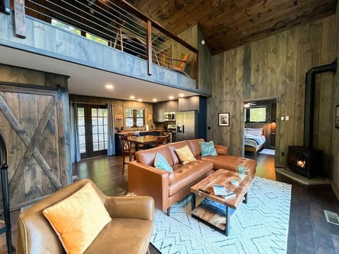 The Barnhaus | Unique 5-Star Experience | Hot Tub