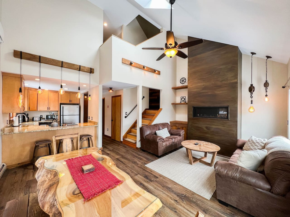 Tuckerman's Retreat | Modern + Mt Washington Views