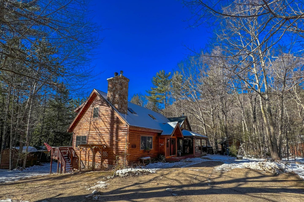 Walker Mtn. House | Walk to River | 2 Main Suites