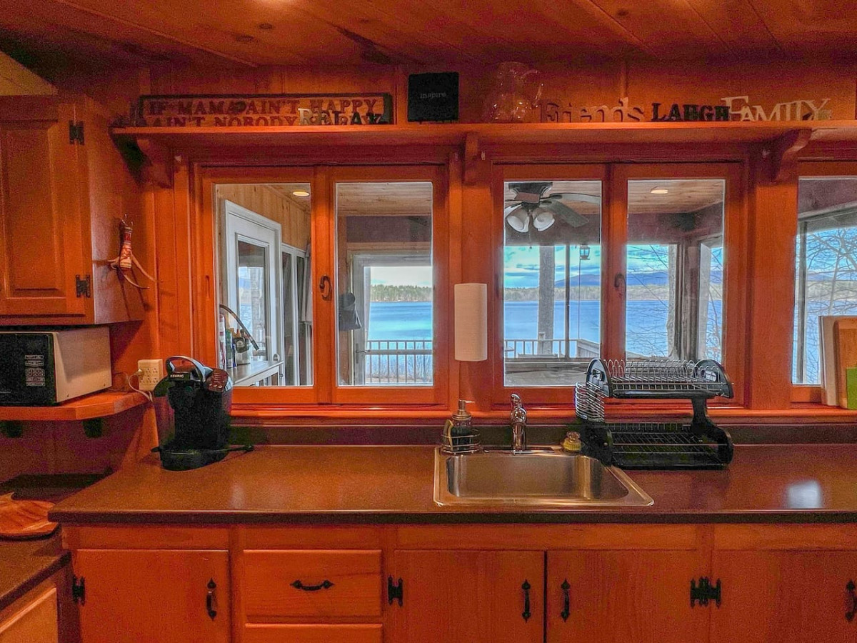 Gorgeous Family Lakefront Cabin | Incredible Views - Fryeburg Gorgeous Family Lakefront Cabin | Incredible Views - Fryeburg
