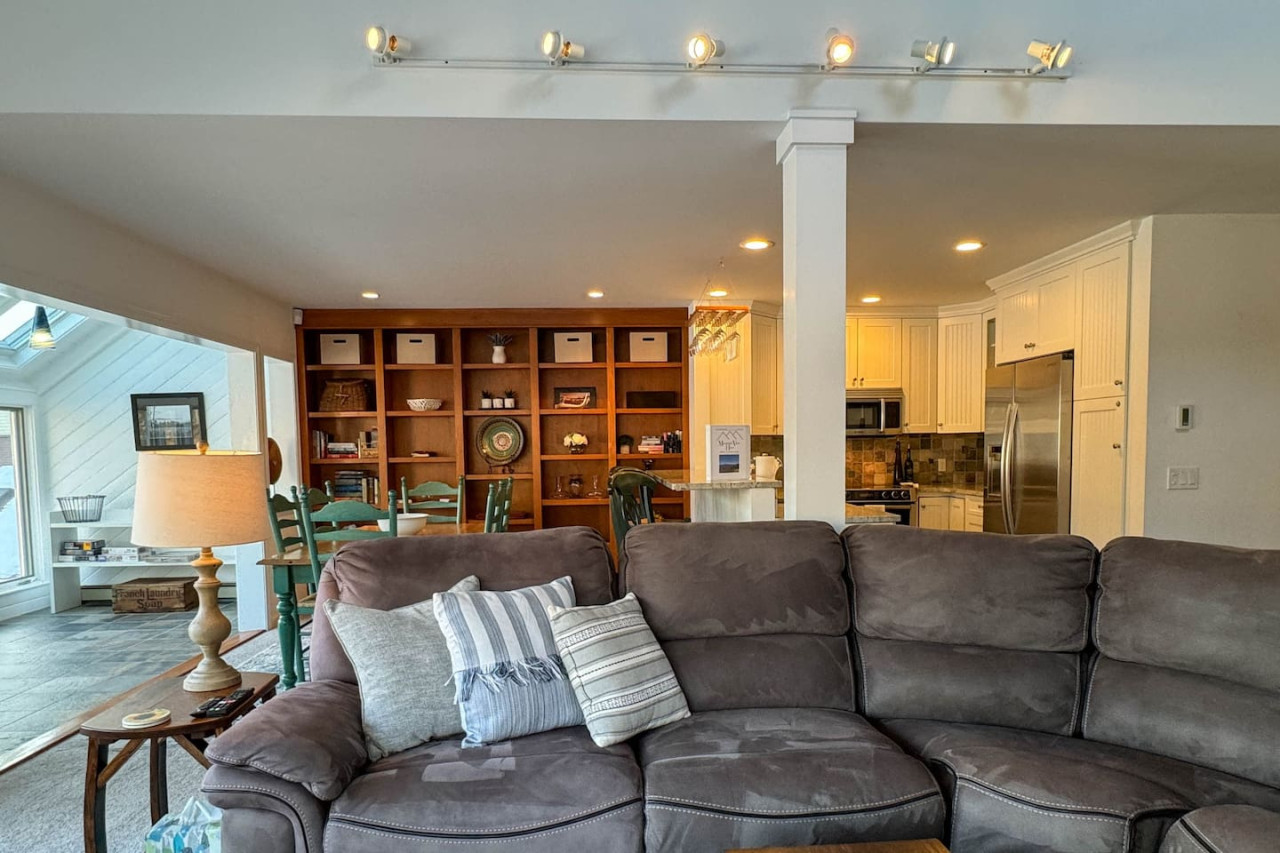 mountain-view-haus-4-season-fun-on-black-mountain-+-amazing-views-ac/