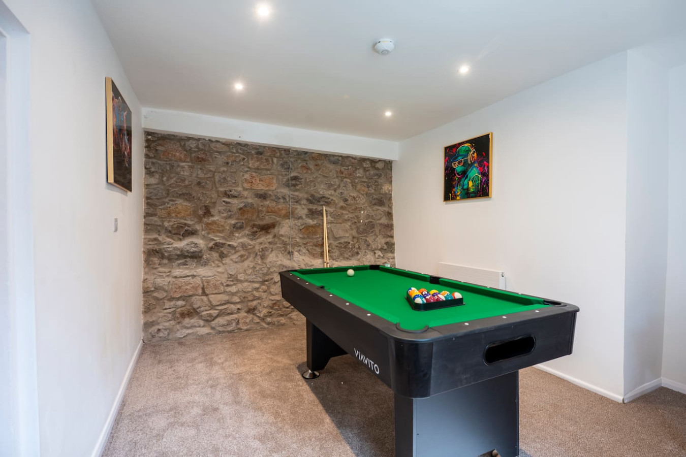 Stylish Tenby Townhouse – Steps from the Beach