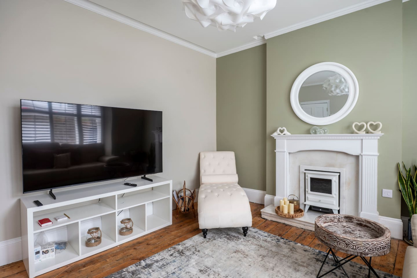 Stylish Tenby Townhouse – Steps from the Beach