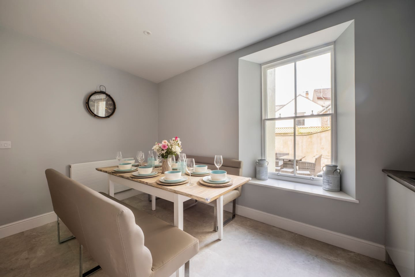 Stylish Tenby Townhouse – Steps from the Beach