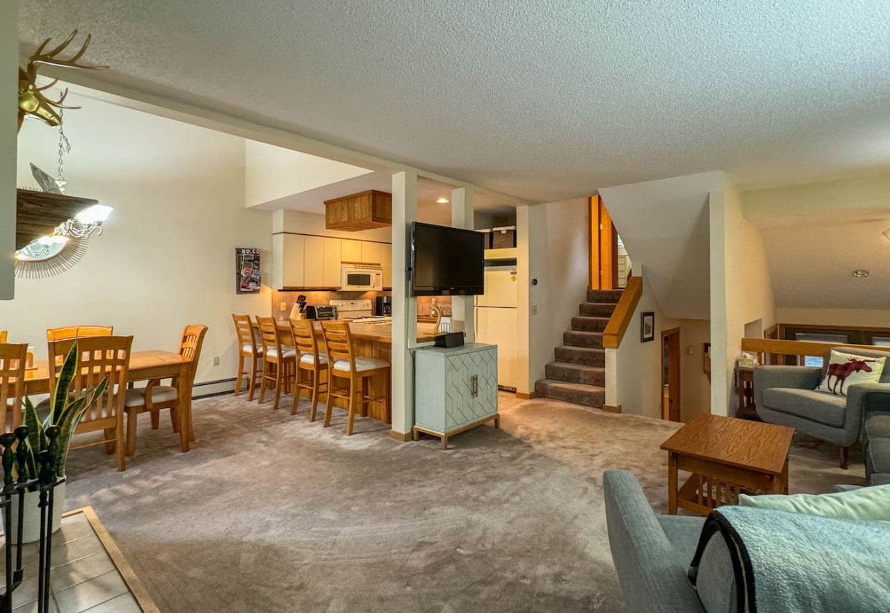 Summit Stay on Attitash Mountain | AC + Pool
