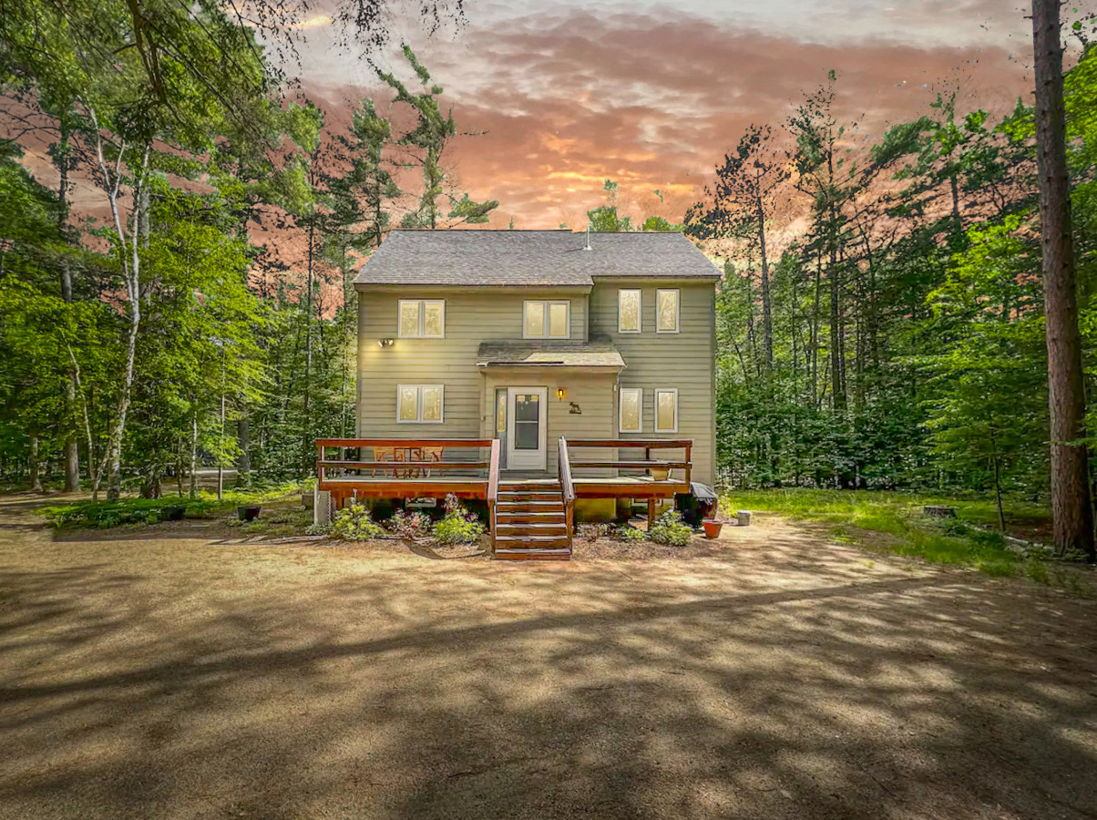 Cathedral Cove | Modern, Walk to Dianas bath!