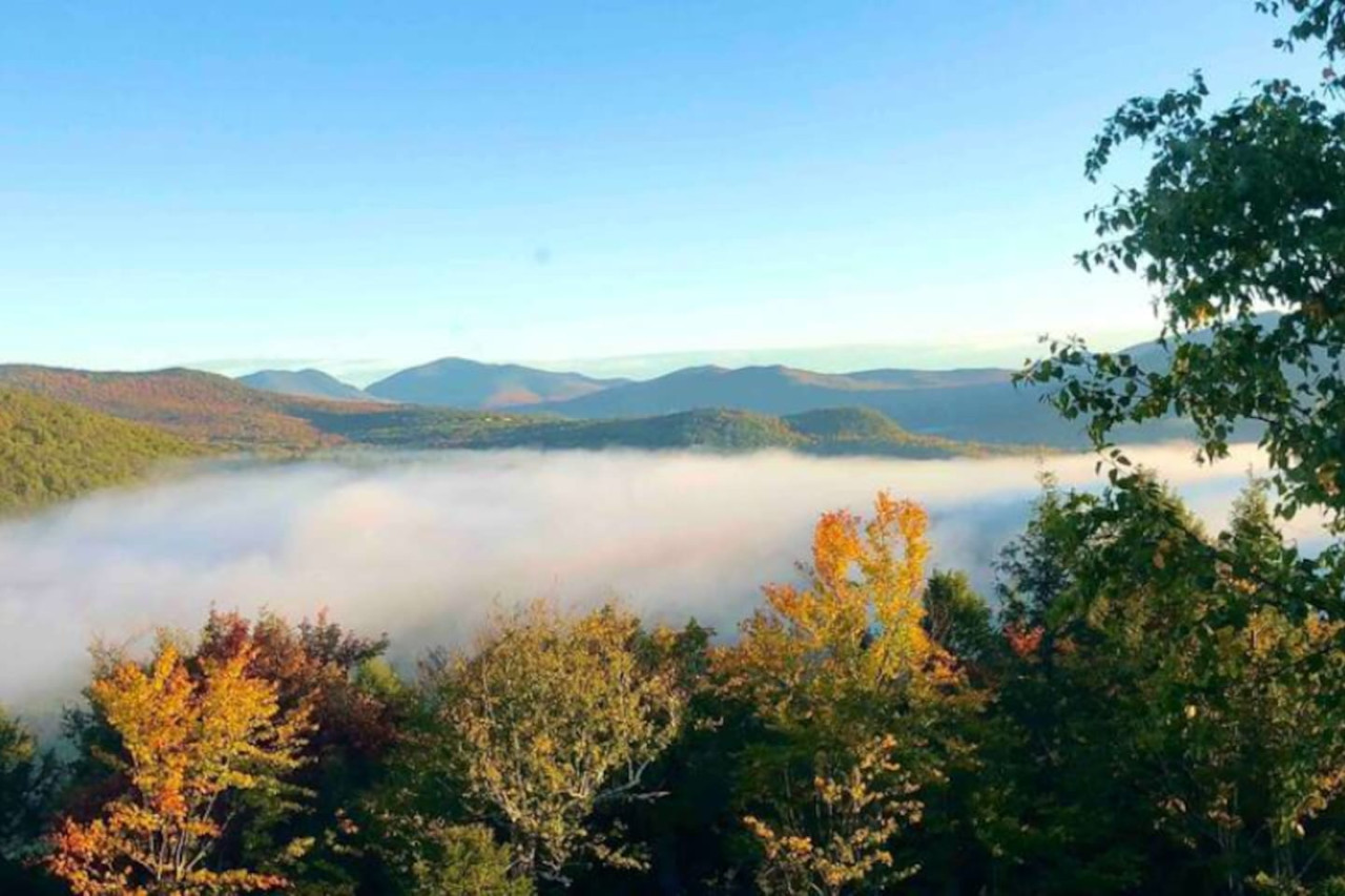 Relaxing Mountaintop Escape | Breathtaking Views!