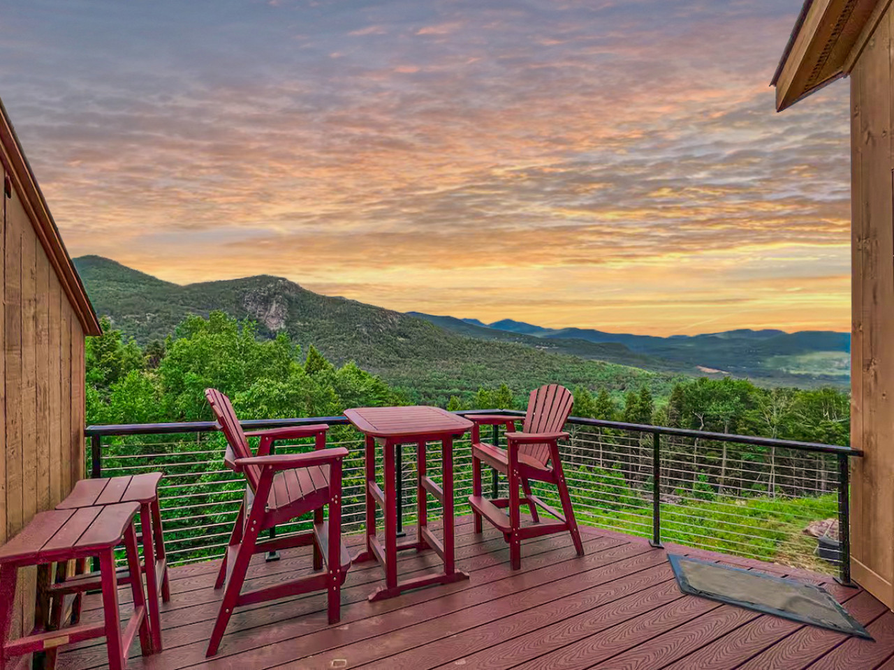 Serene Mountaintop Escape | Best Views in Bartlett