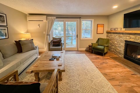 The Evergreen Haus | Amazing North Conway Location