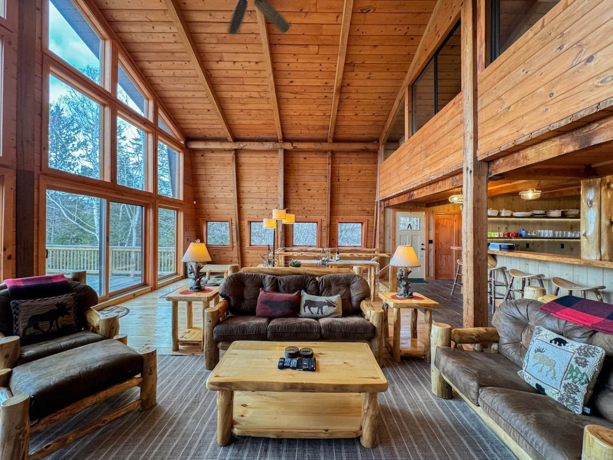 mountain-villa-or-mt.-washington-views-or-hottub/