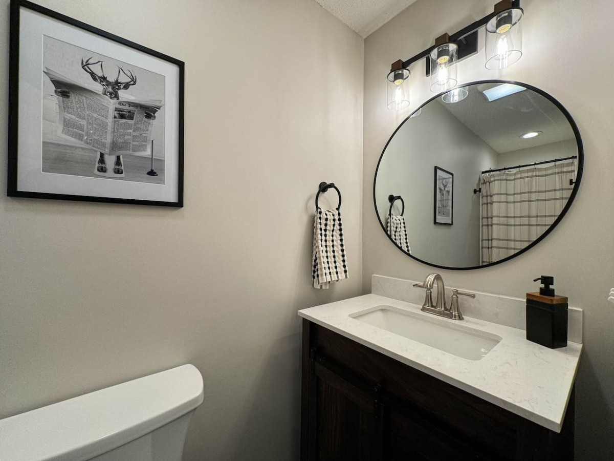 Hawk Hideaway | Incredible Location | Fireplace - North Conway Hawk Hideaway | Incredible Location | Fireplace - North Conway