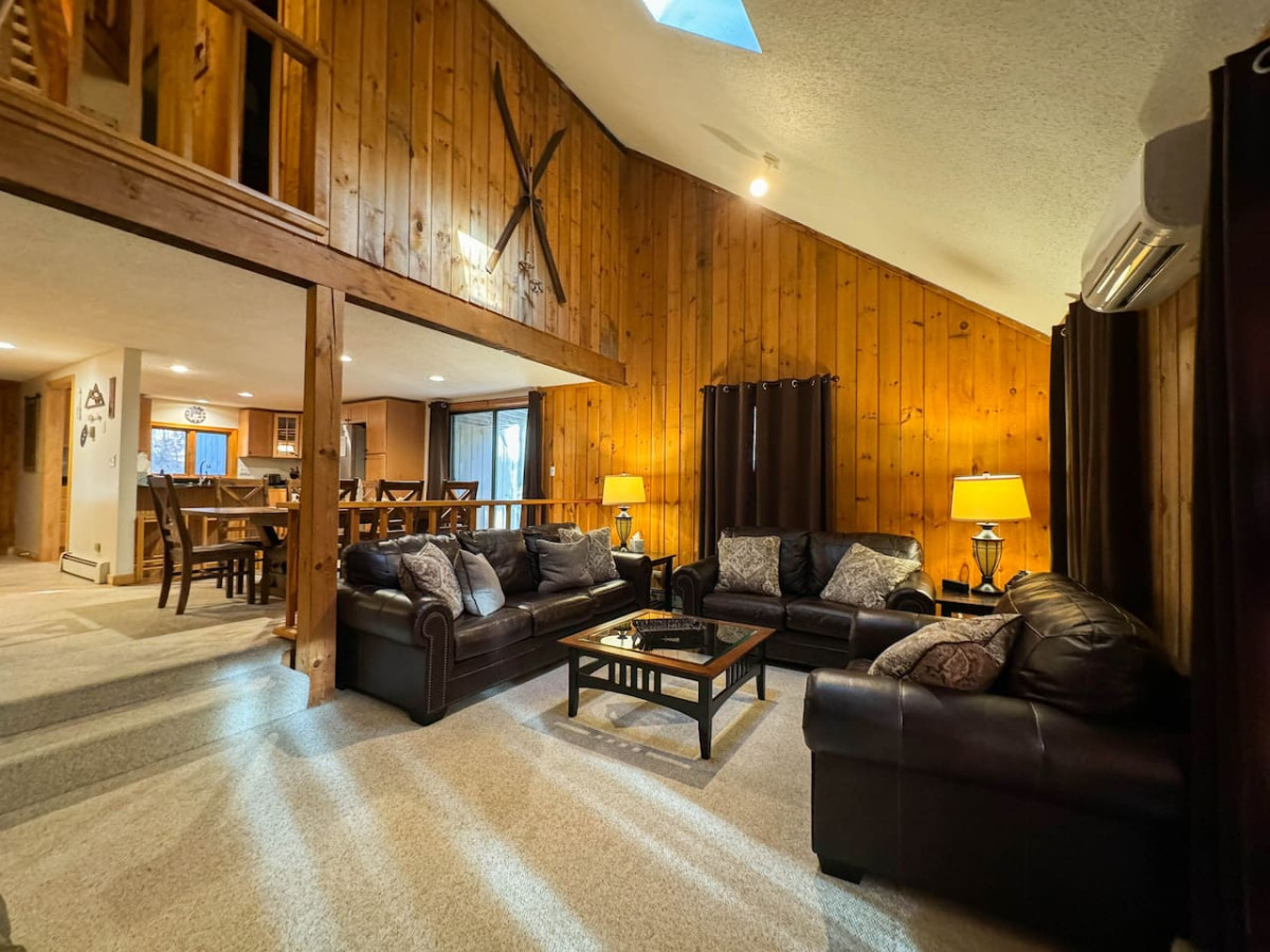 The North Conway Hideaway | 5 minutes to Downtown