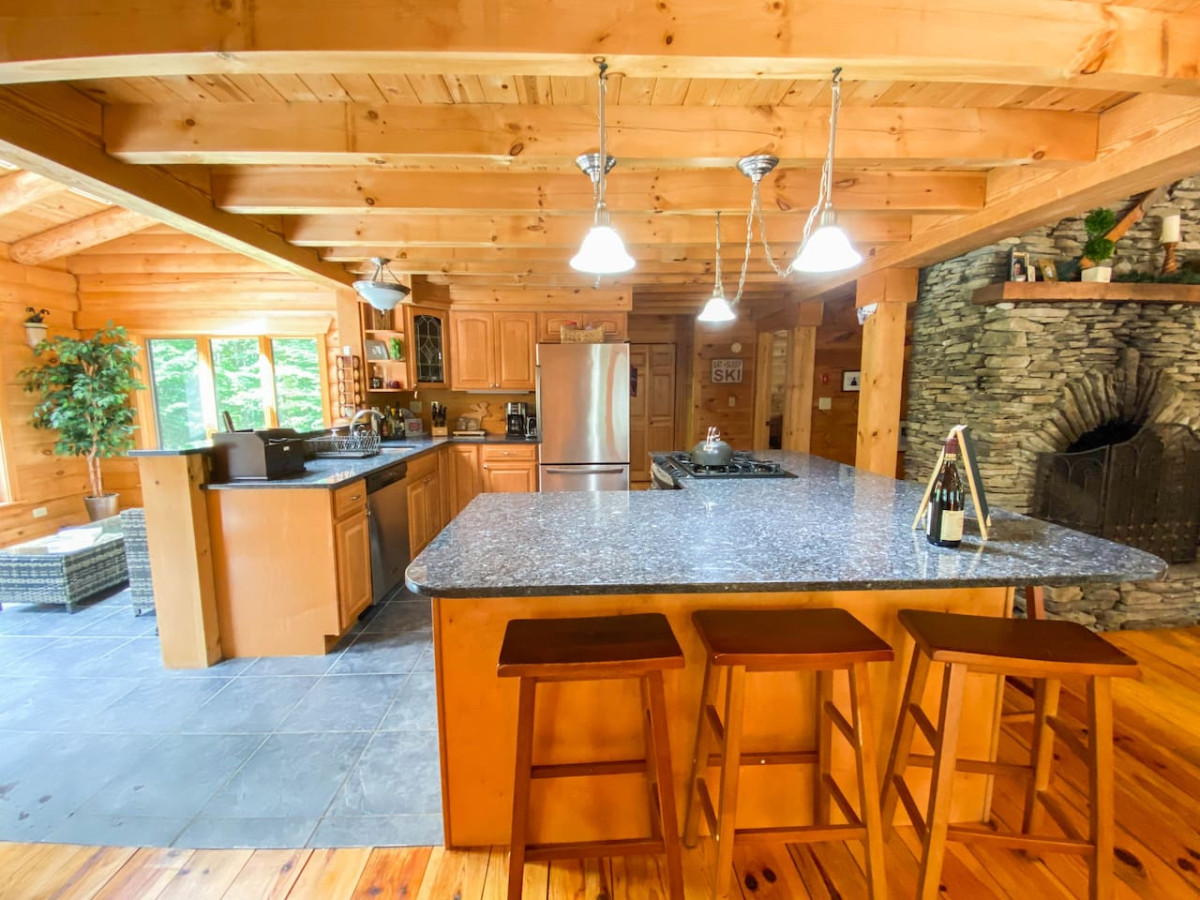 The Blissful Mountain Getaway Cabin | Private Pool