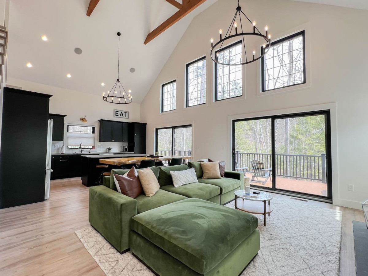 The Whitaker House | Luxe | Heart of the Valley