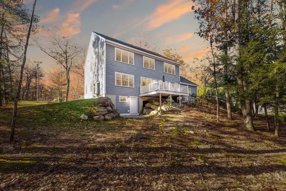 Gorgeous North Conway Home | 5 Min to Downtown - North Conway