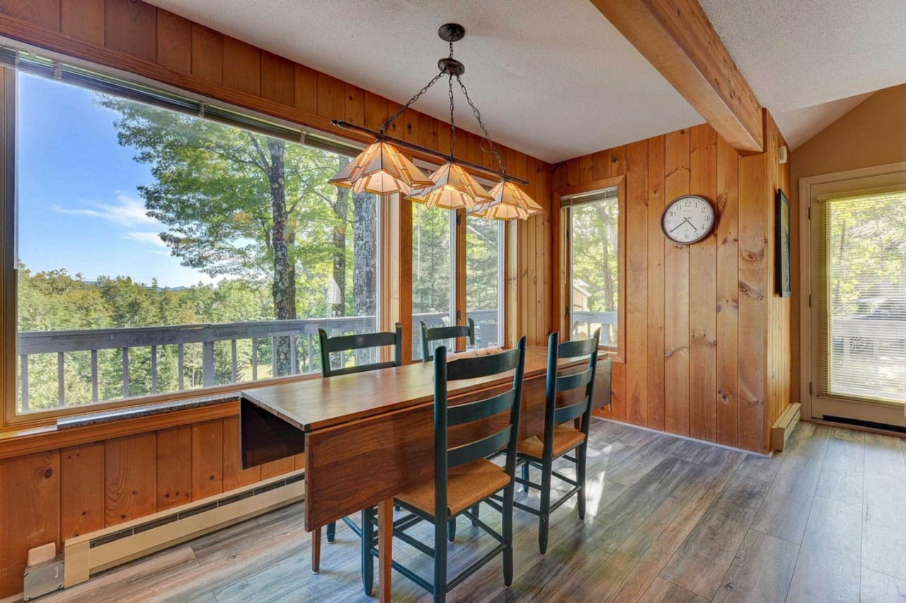 East Ledge Lodge | Views, Pool Table, Spacious