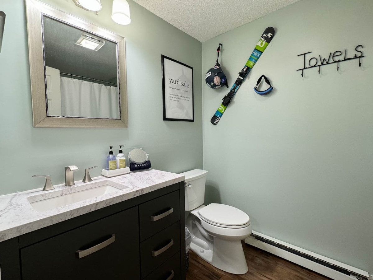 The Hawk Haven | Spacious, Game Room, Trail Access - North Conway The Hawk Haven | Spacious, Game Room, Trail Access - North Conway