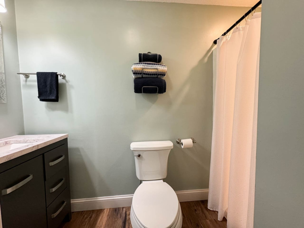 The Hawk Haven | Spacious, Game Room, Trail Access - North Conway The Hawk Haven | Spacious, Game Room, Trail Access - North Conway