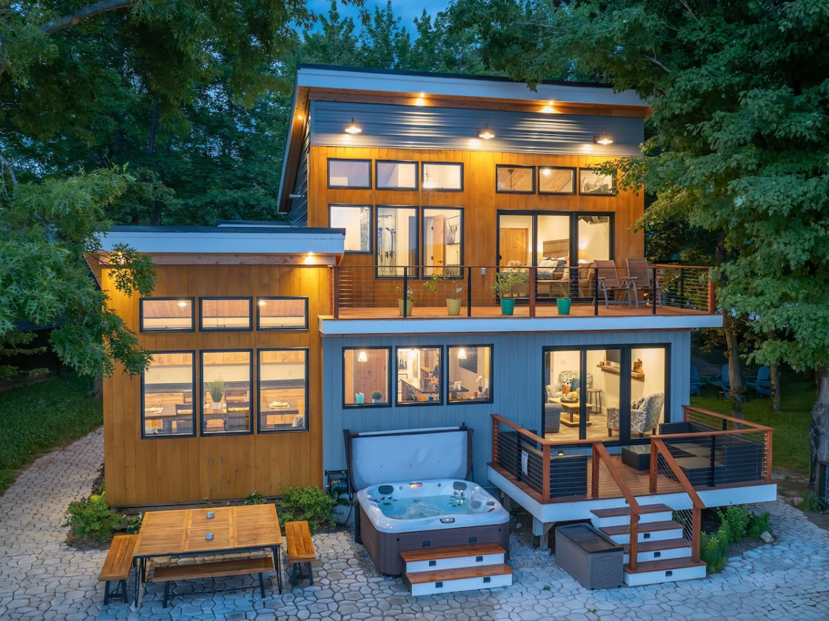 Paradise on Pequawket | Lakefront | Hot Tub
