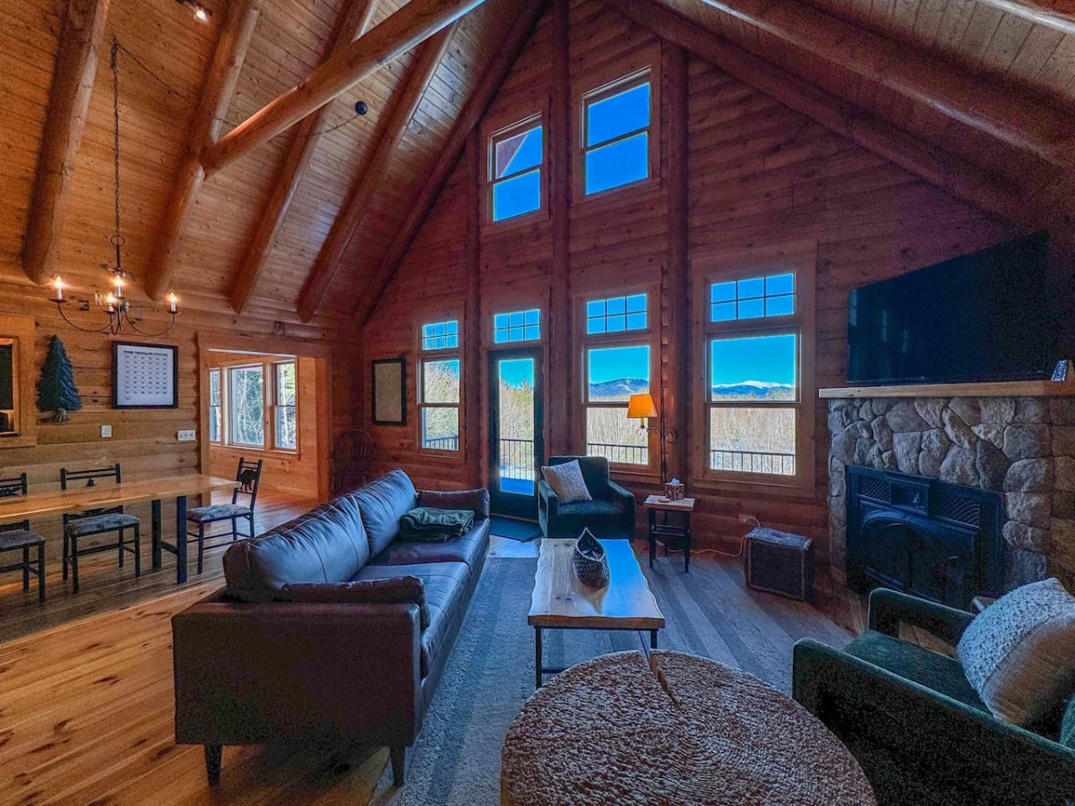 Peak View Cabin | Views | Spacious | 23 Acres
