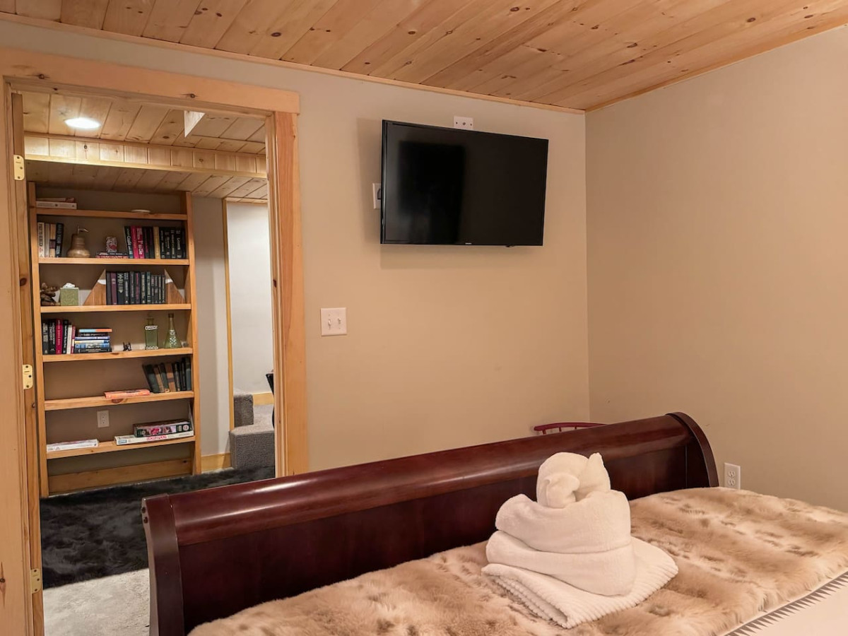 Pine Haven | Peaceful Nature Retreat on 10 Acres - Sweden