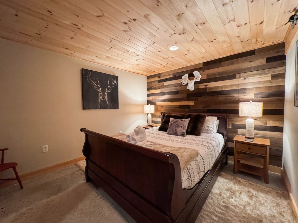 Pine Haven | Peaceful Nature Retreat on 10 Acres - Sweden