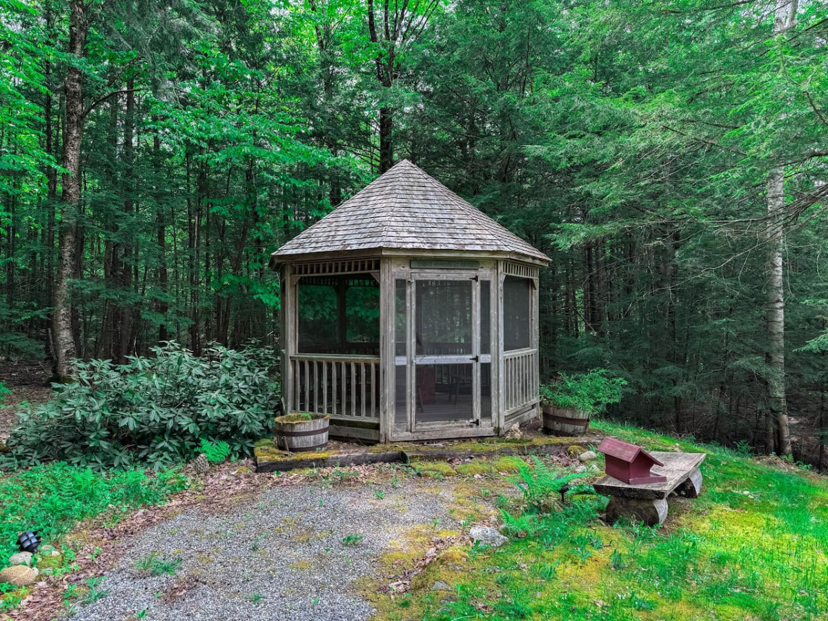 Pine Haven | Peaceful Nature Retreat on 10 Acres - Sweden