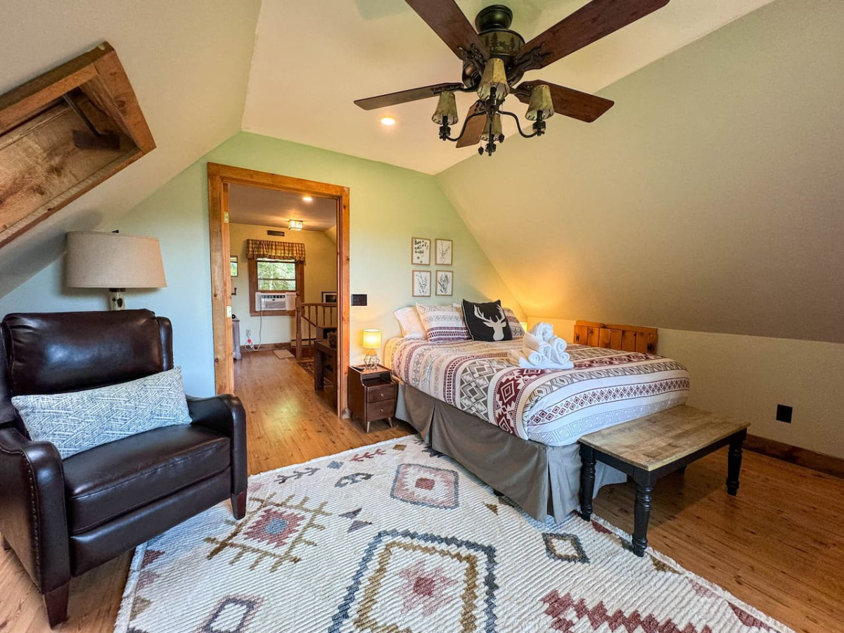 Pine Haven | Peaceful Nature Retreat on 10 Acres - Sweden