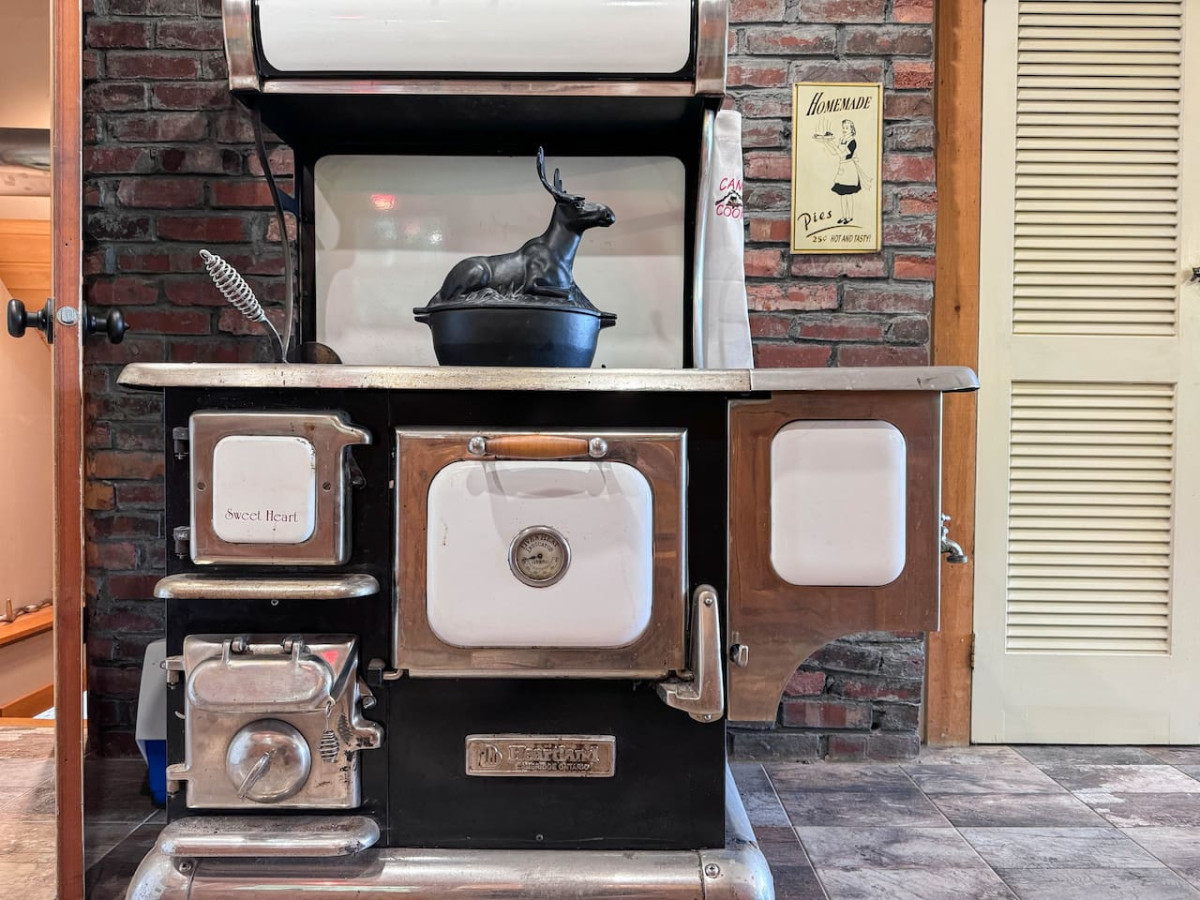 Pine Haven | Peaceful Nature Retreat on 10 Acres - Sweden